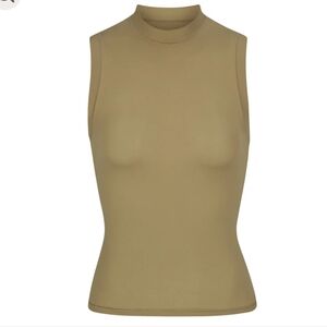 AUTHENTIC SKIMS FITS EVERYBODY MOCK HIGH NECK STRETCHY TANK TOP SHIRT SZ M $48